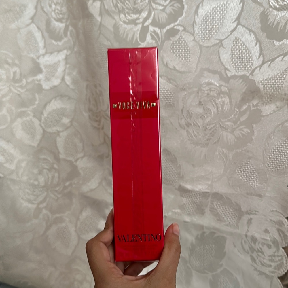 Valentino voce viva lotion